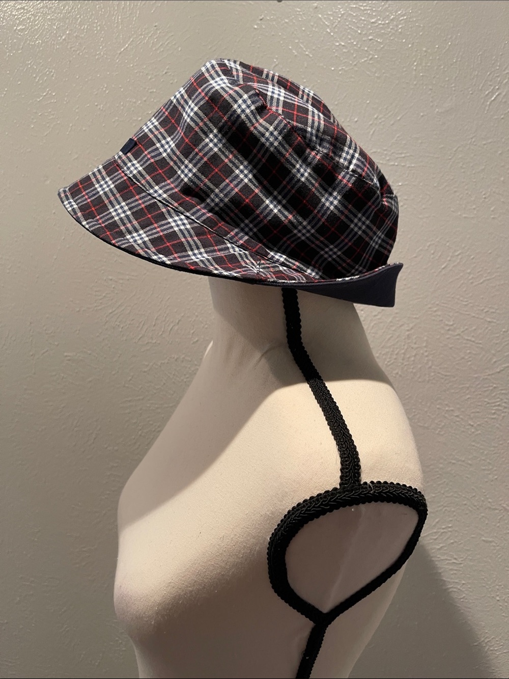 Burberry Navy, Red & White Plaid Bucket Hat - Picture 4 of 6